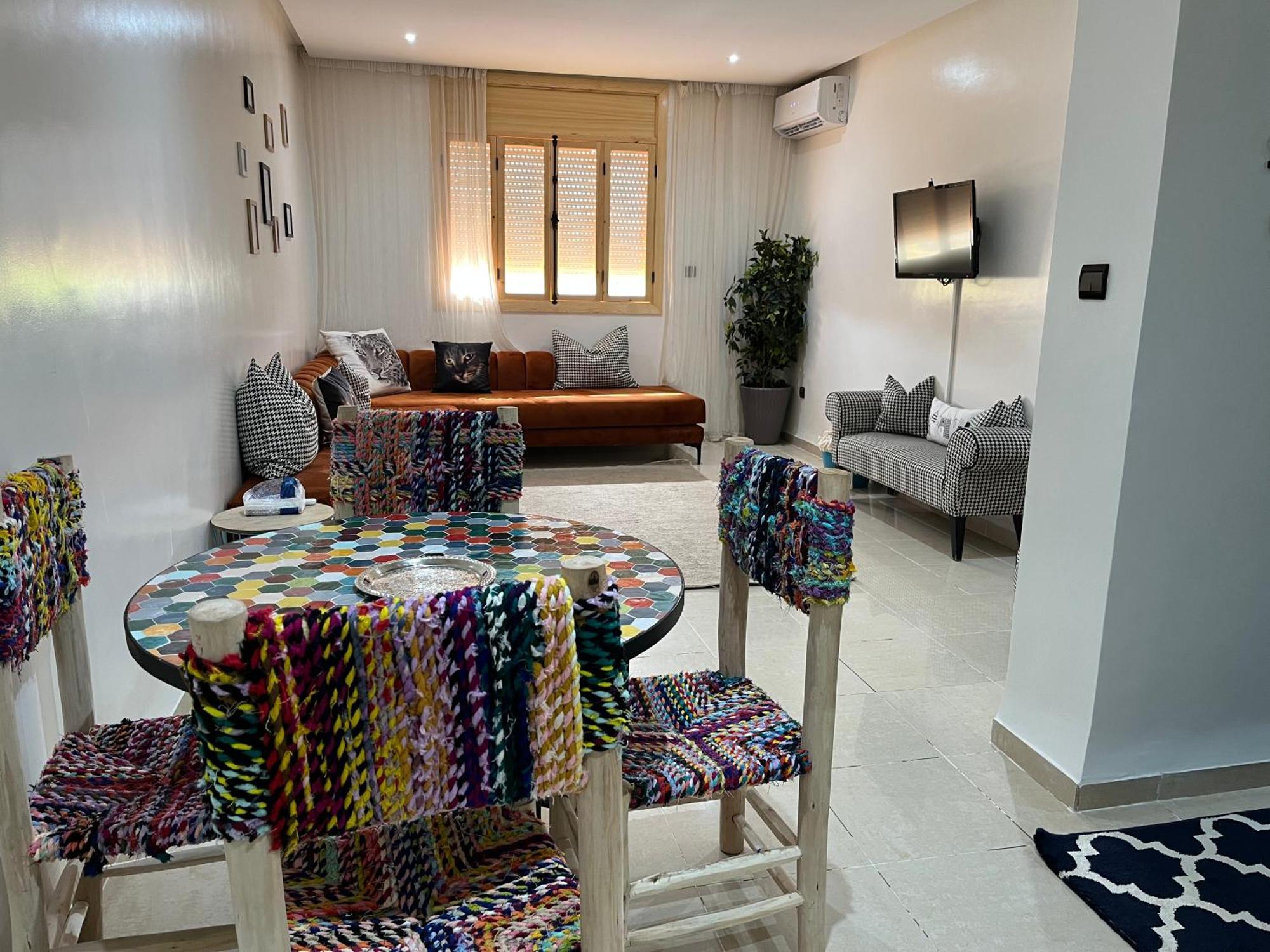 Chez Joudia Et Mamoun Apartment Marrakesh Bagian luar foto