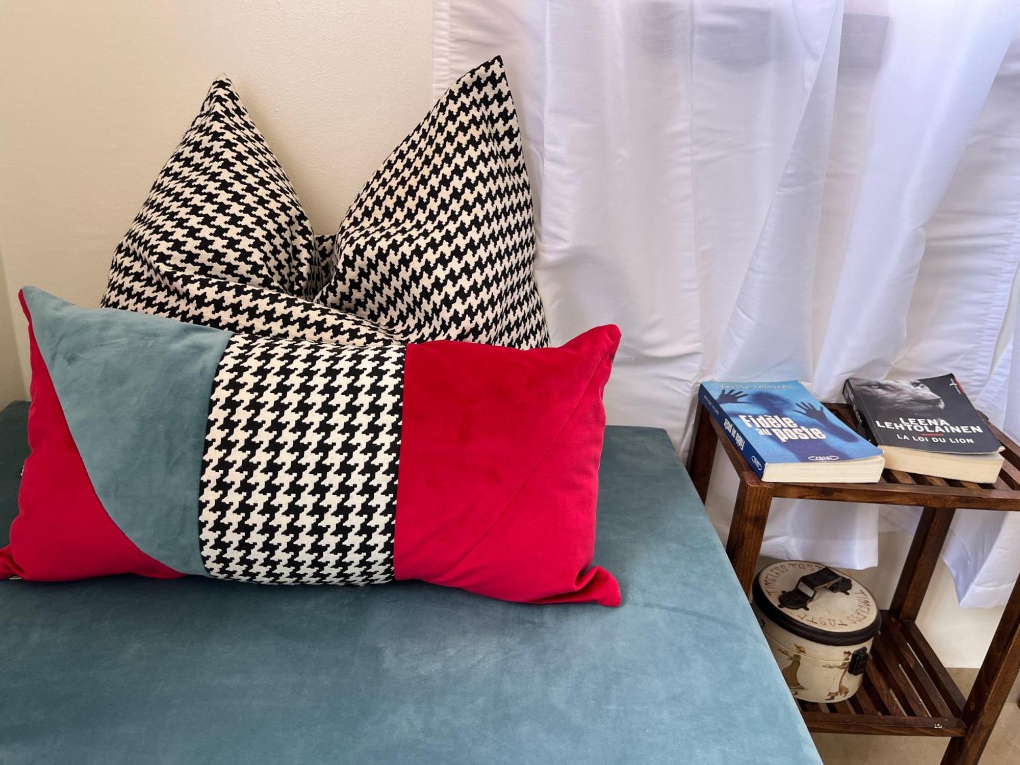 Chez Joudia Et Mamoun Apartment Marrakesh Bagian luar foto